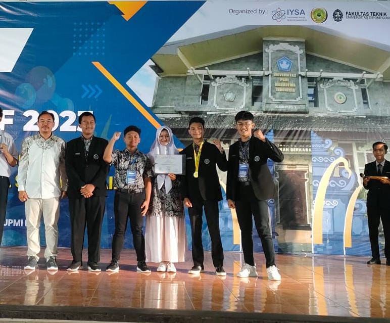 Tim Aleron CMBBS Harumkan Banten pada Event Youth National Science Fair di Bali