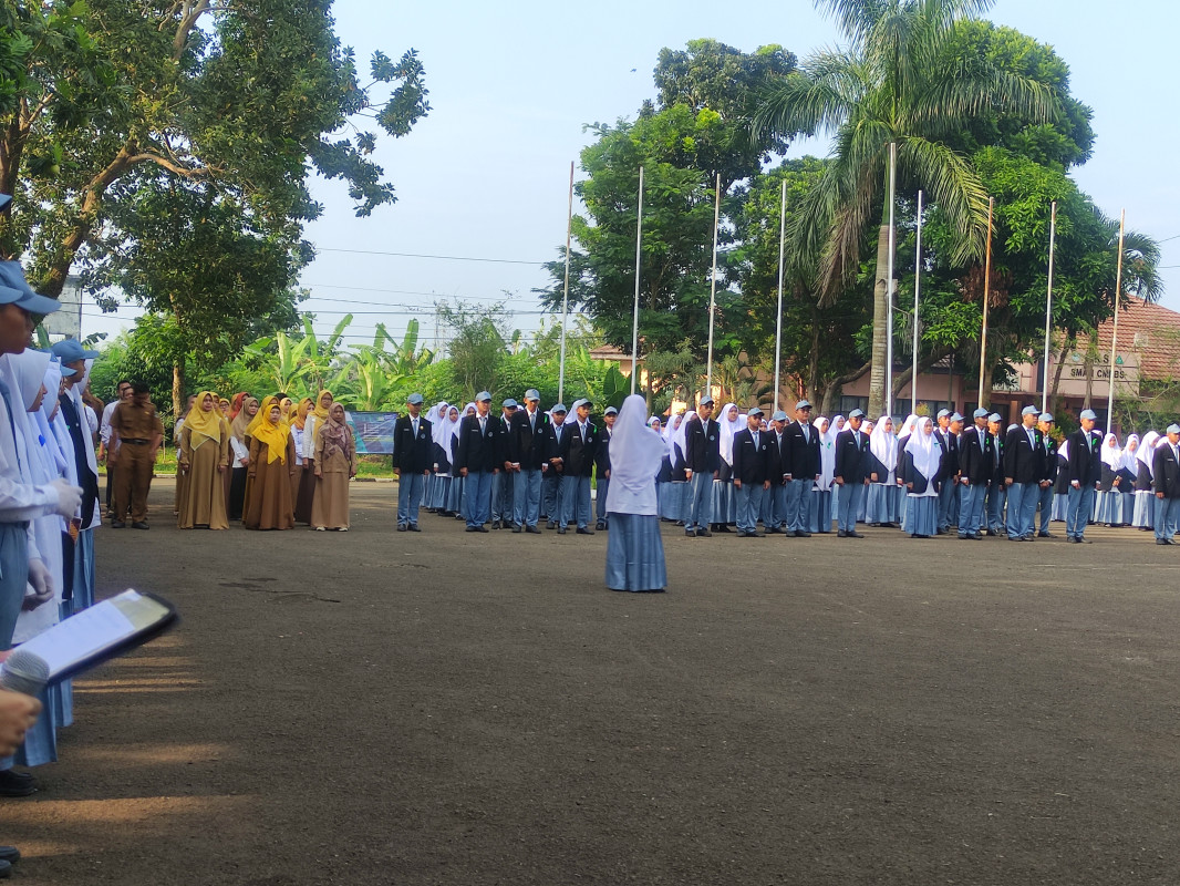 Pelantikan Ketua dan Wakil Ketua OSIS & MPK Periode 2023/2024